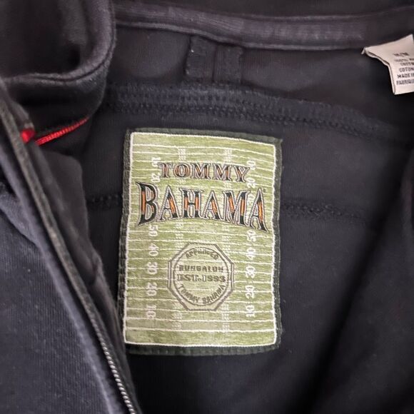 Men’s New England Patriots Tommy Bahama 3/4 zip pullover. Size medium - Picture 3 of 5